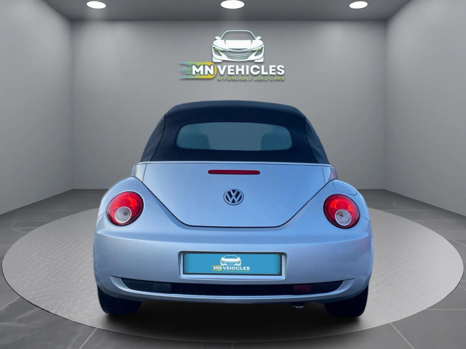 Used Volkswagen Beetle 2010 for sale - 77168682: Photo 7