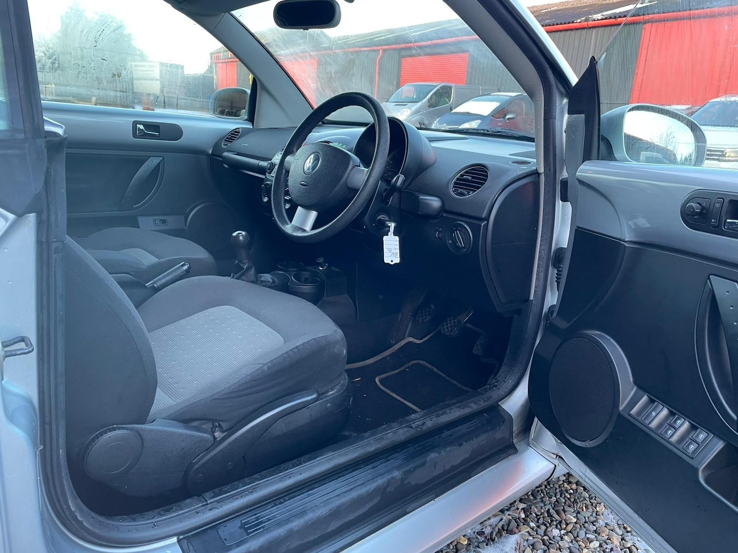 Used Volkswagen Beetle 2010 for sale - 77168682: Photo 9