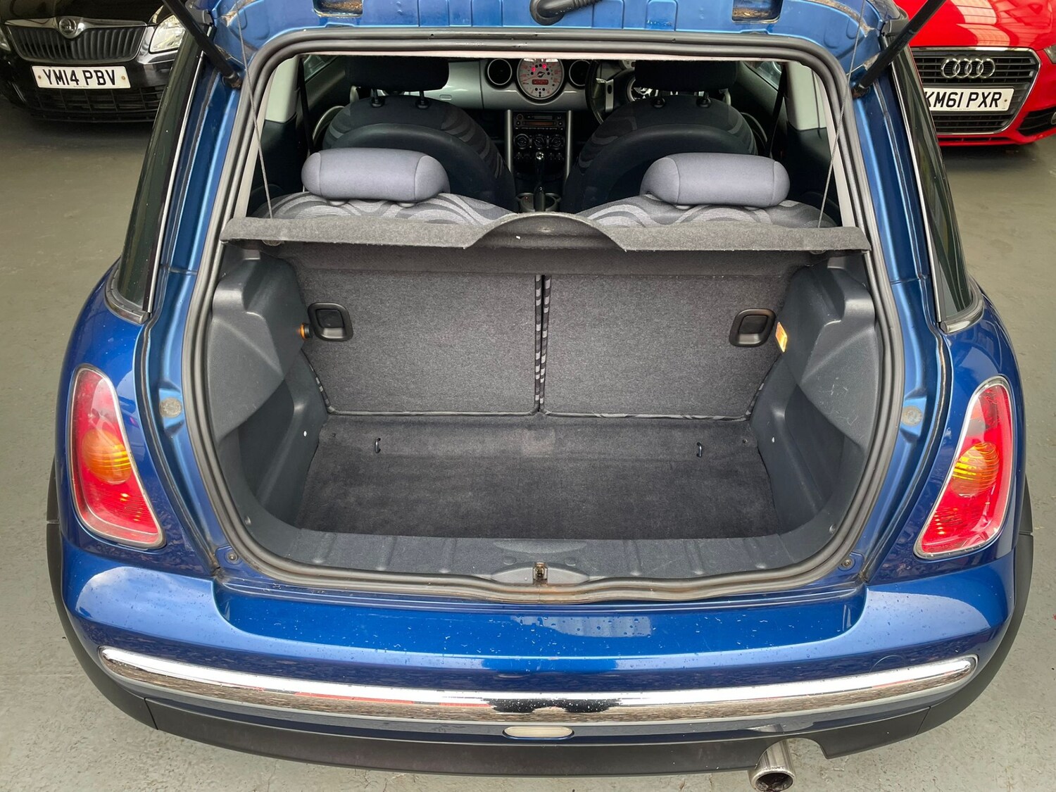 Used MINI Hatch 2001 for sale - 76847013: Photo 16