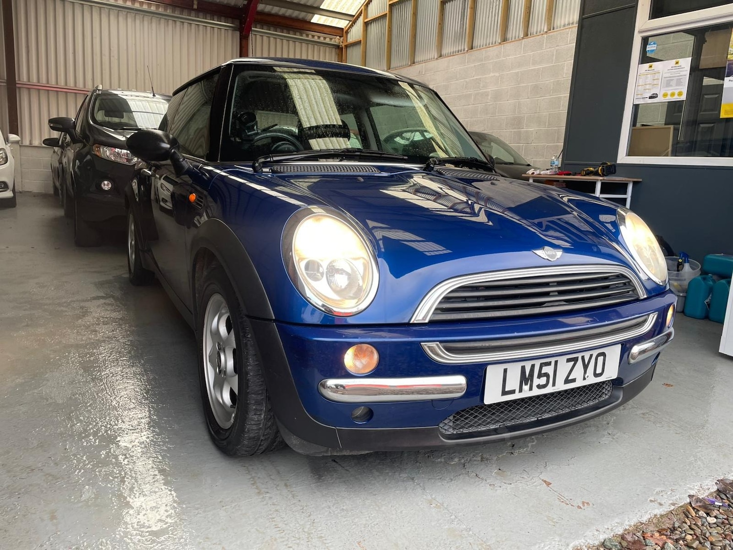 Used MINI Hatch 2001 for sale - 76847013: Photo 19