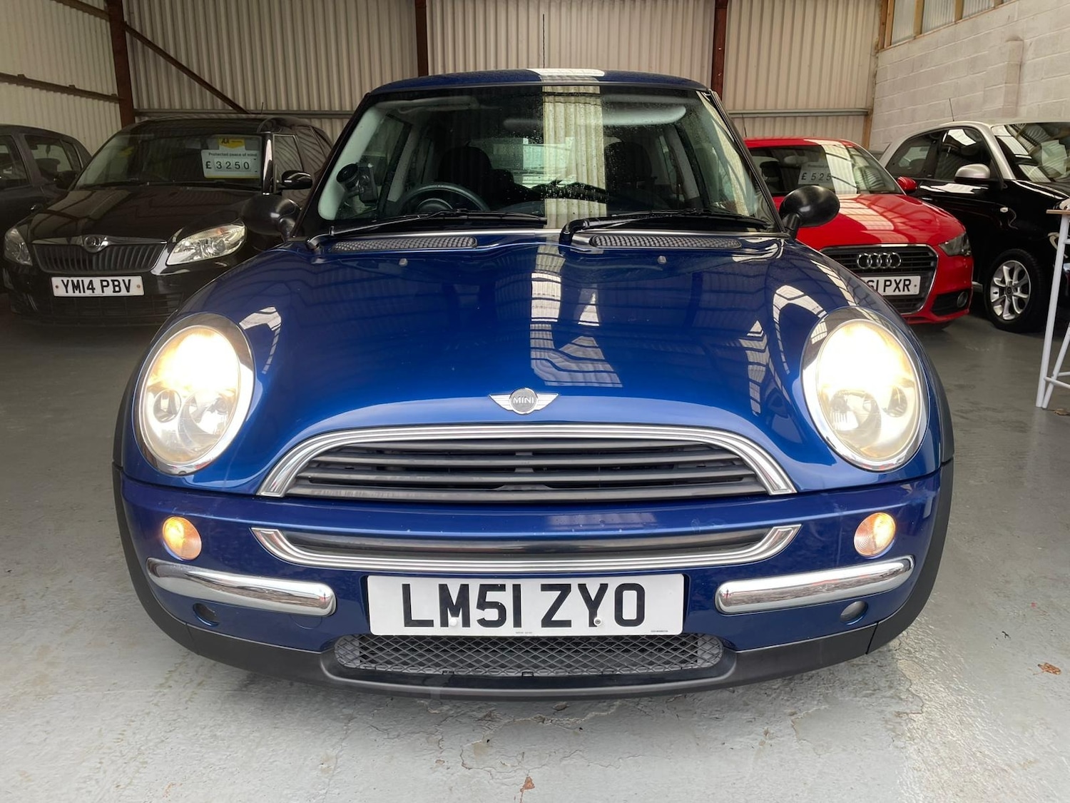 Used MINI Hatch 2001 for sale - 76847013: Photo 21