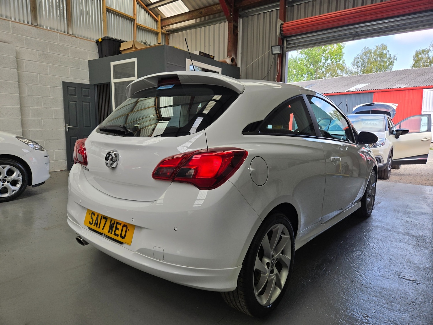 Vehicle 21