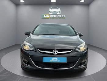Used Vauxhall Astra 2015 for sale - 79271988: Photo