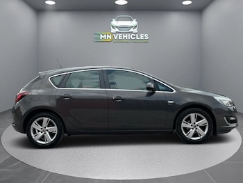 Used Vauxhall Astra 2015 for sale - 79271988: Photo