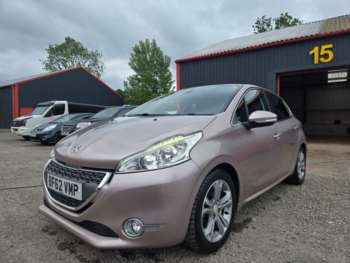 Used Peugeot 208 2012 for sale - 73985370: Photo