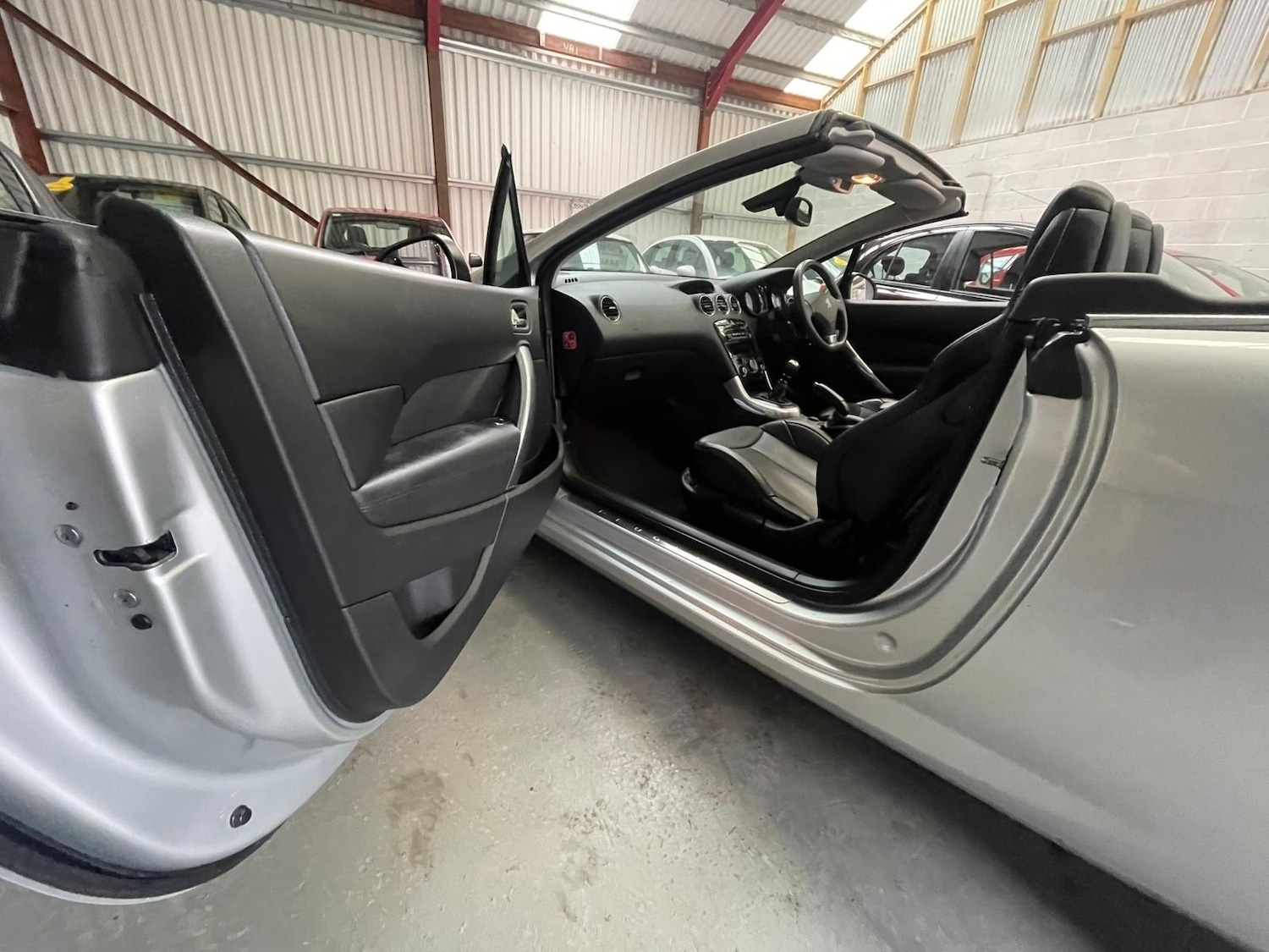 Used Peugeot 308 2012 for sale - 77604936: Photo 17