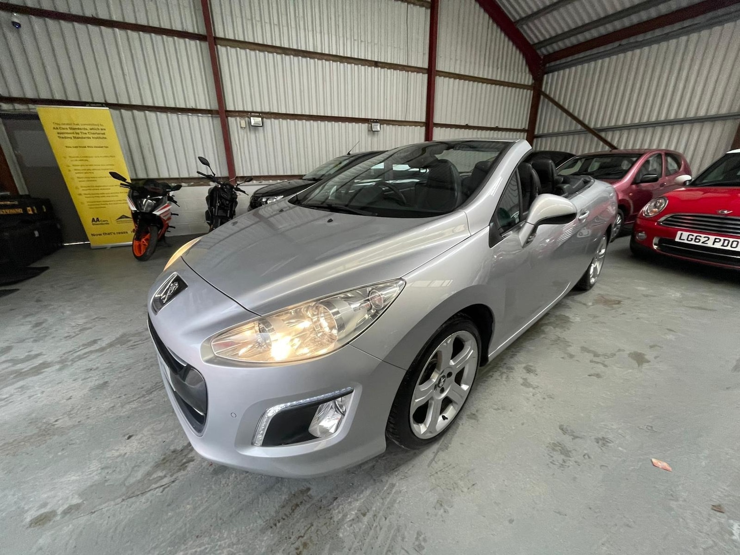 Used Peugeot 308 2012 for sale - 77604936: Photo 23
