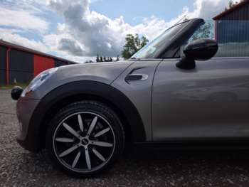 Used MINI Convertible 2016 for sale - 74961884: Photo