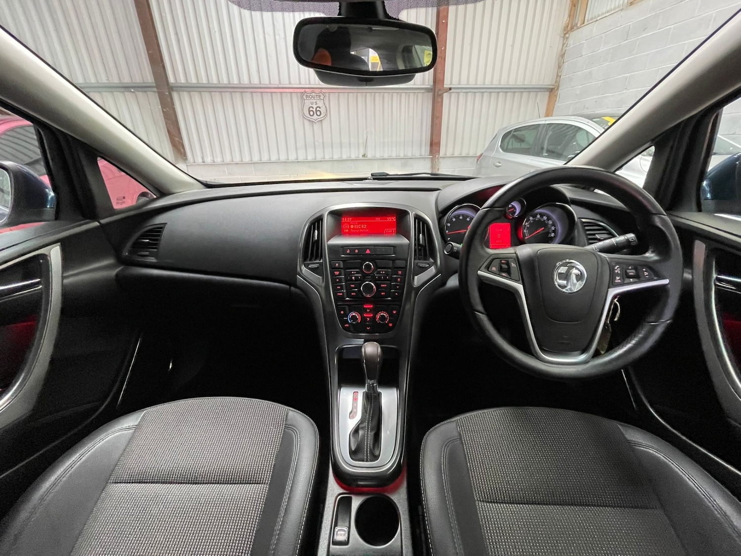Used Vauxhall Astra 2012 for sale - 77664958: Photo 12