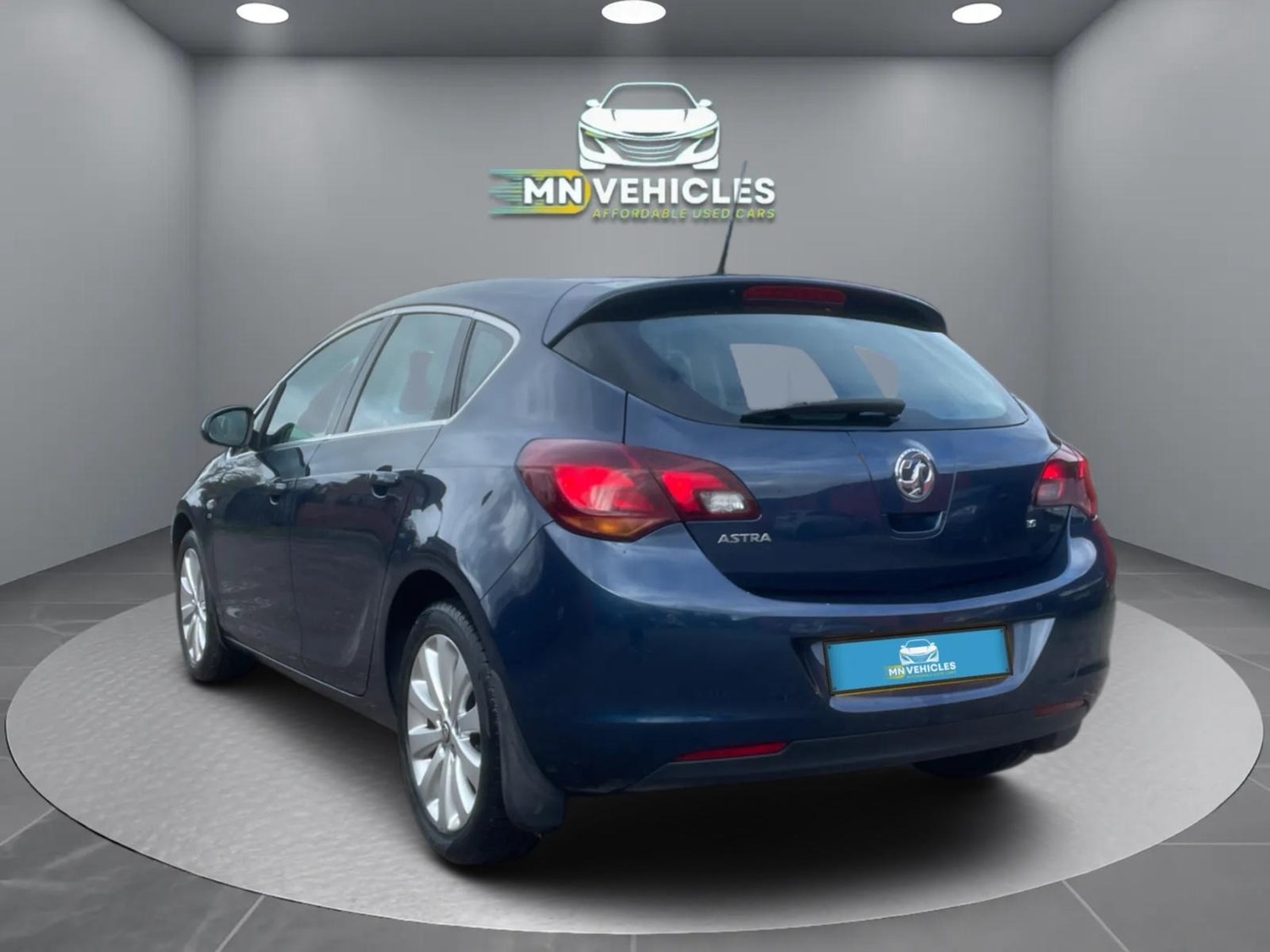 Used Vauxhall Astra 2012 for sale - 77664958: Photo 6