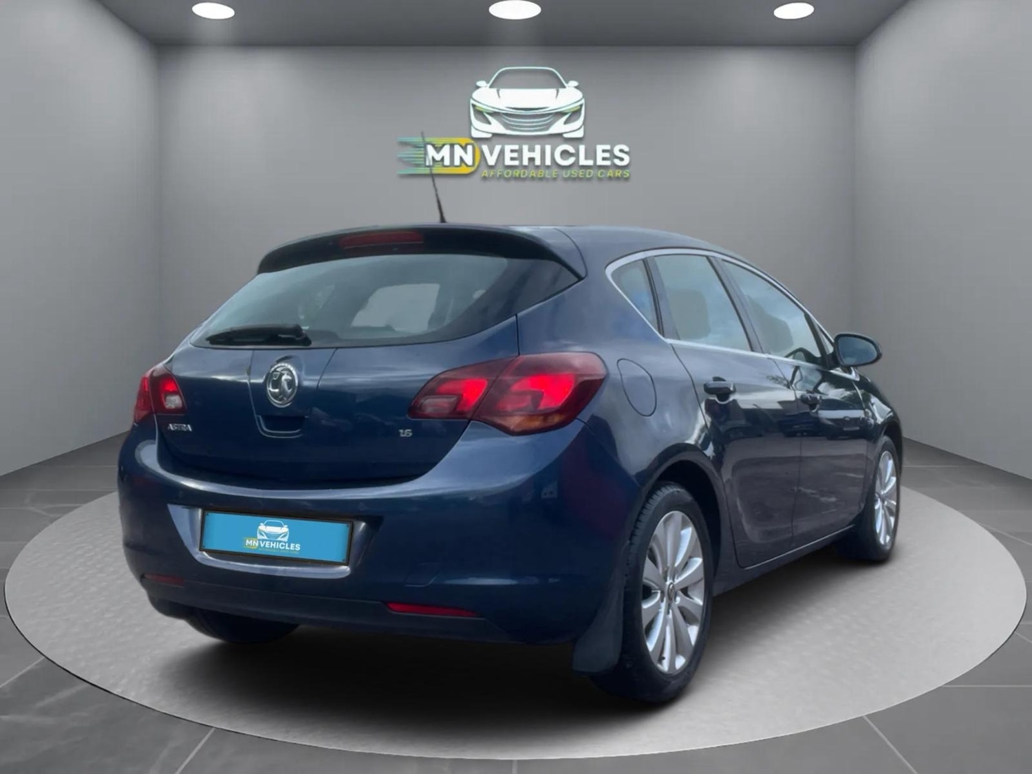 Used Vauxhall Astra 2012 for sale - 77664958: Photo 8