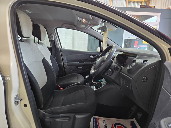 Used Renault Captur 2018 for sale - 74962187: Photo 11
