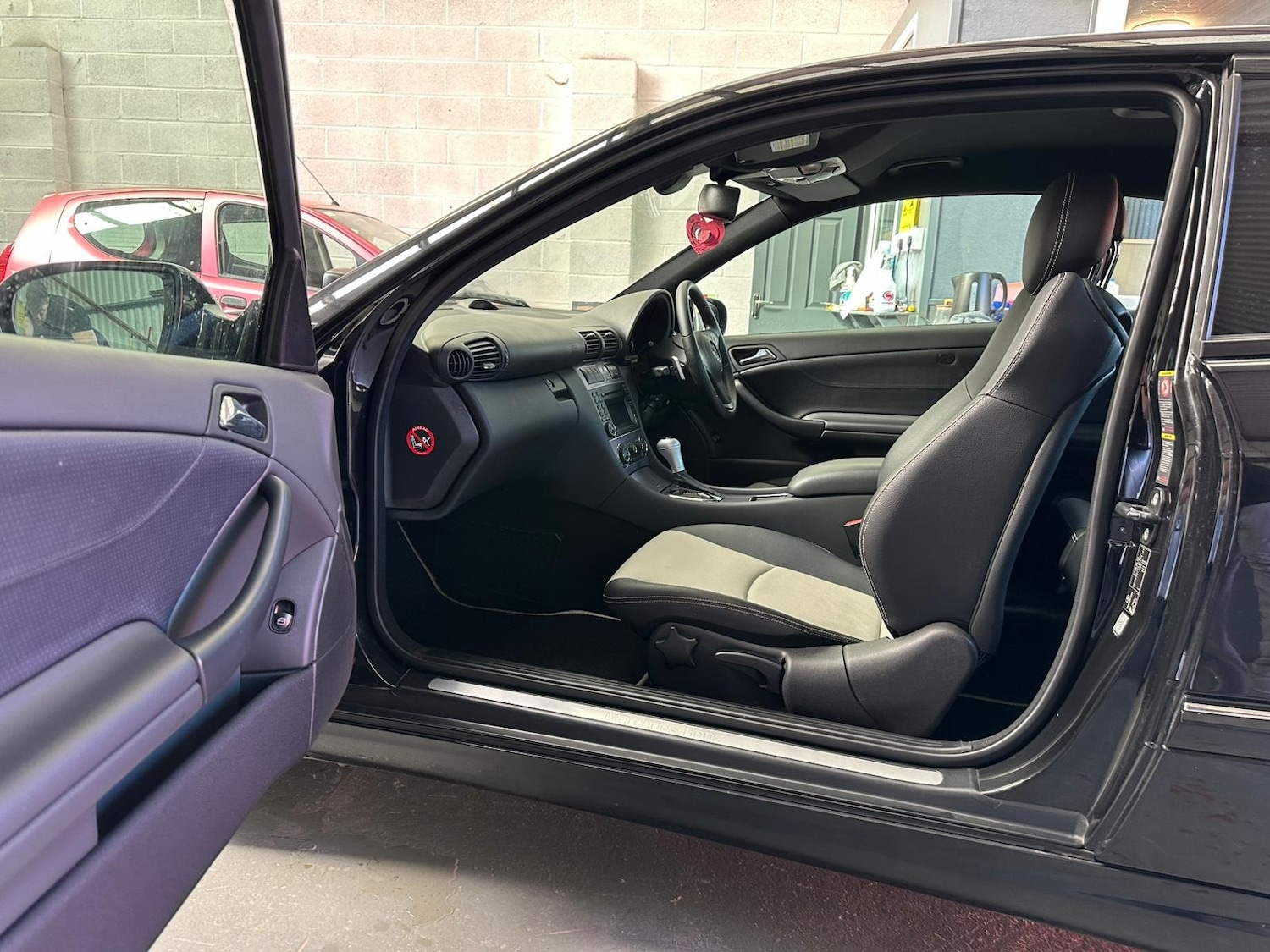 Used Mercedes-Benz CLC Class 2009 for sale - 77918787: Photo 28