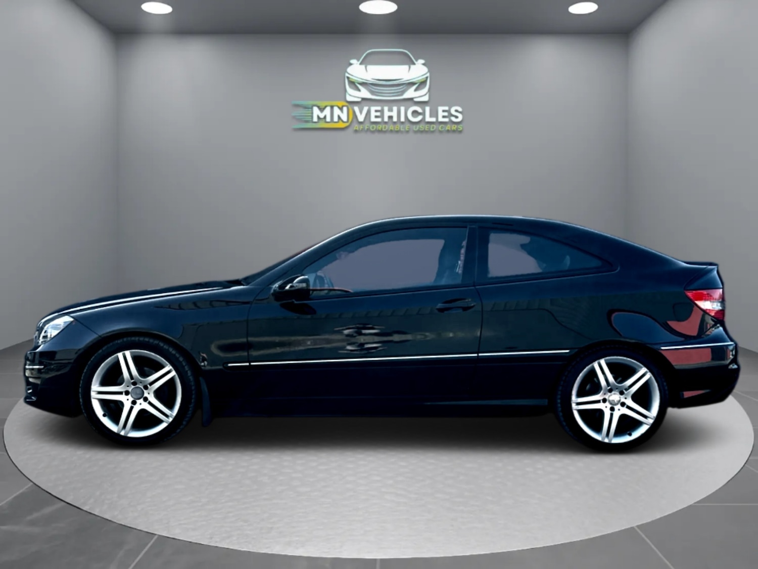 Used Mercedes-Benz CLC Class 2009 for sale - 77918787: Photo 5