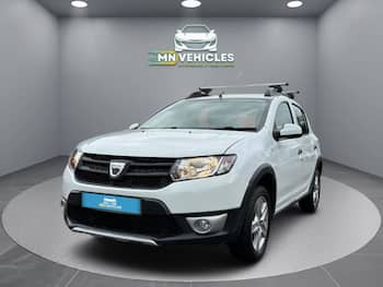 Used Dacia Sandero Stepway 2015 for sale - 79674144: Photo