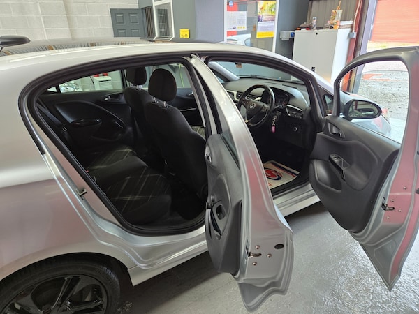 Used Vauxhall Corsa 2016 for sale - 75725803: Photo 9