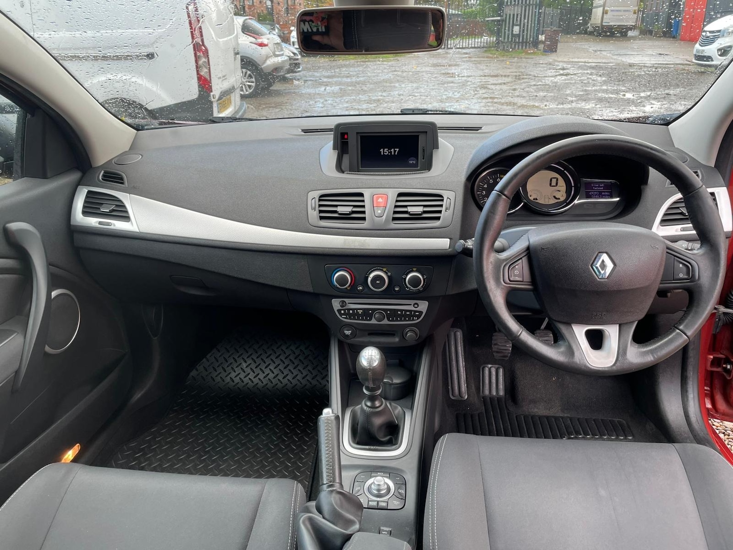 Used Renault Megane 2010 for sale - 76426692: Photo 11