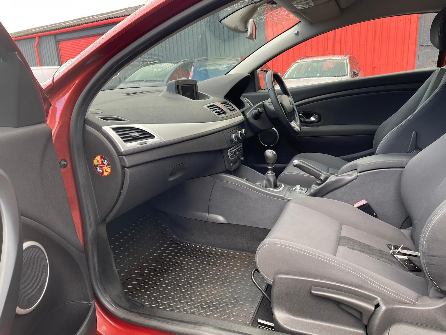 Used Renault Megane 2010 for sale - 76426692: Photo 9