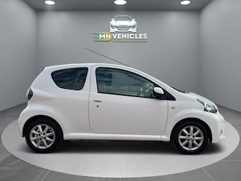 Used Toyota AYGO 2013 for sale - 78930160: Photo