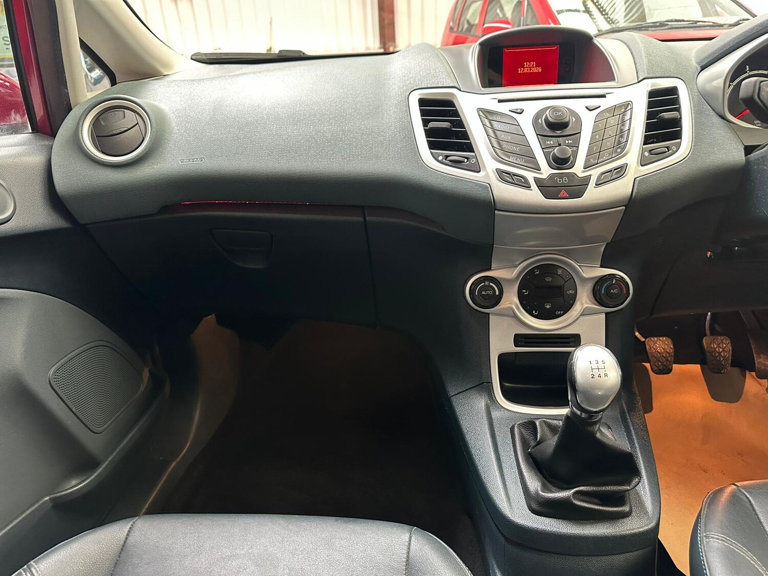 Used Ford Fiesta 2010 for sale - 77845407: Photo 16