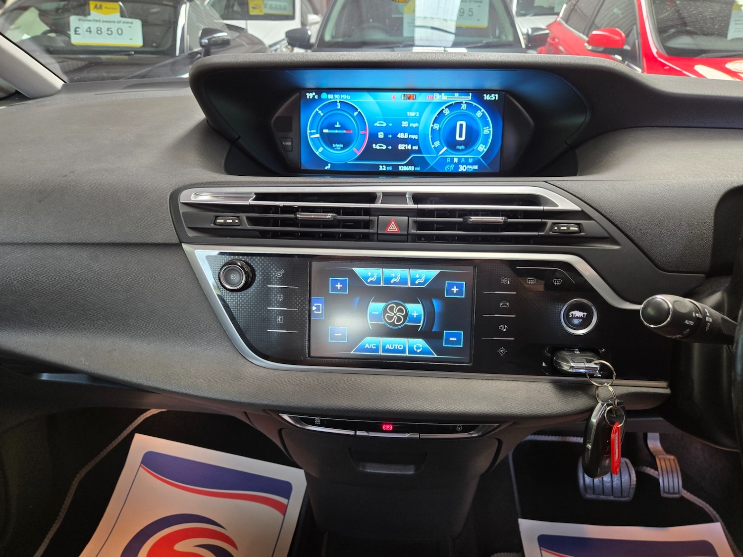 Used Citroen C4 Picasso 2013 for sale - 76663338: Photo 13