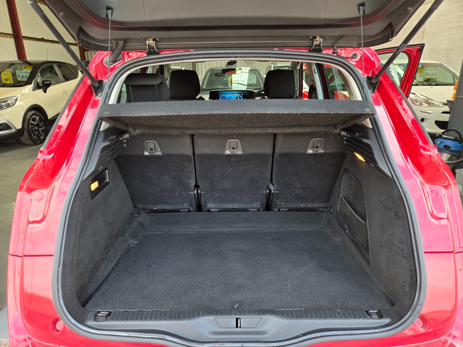 Used Citroen C4 Picasso 2013 for sale - 76663338: Photo 15