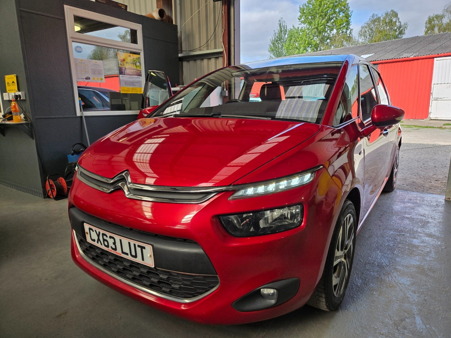 Used Citroen C4 Picasso 2013 for sale - 76663338: Photo 19