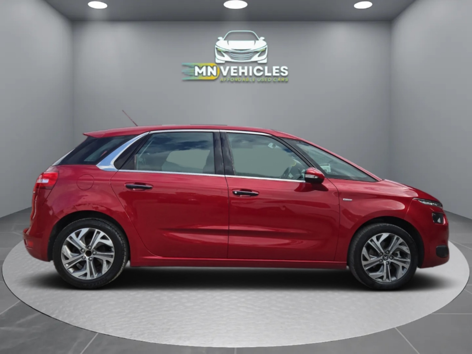 Used Citroen C4 Picasso 2013 for sale - 76663338: Photo 3