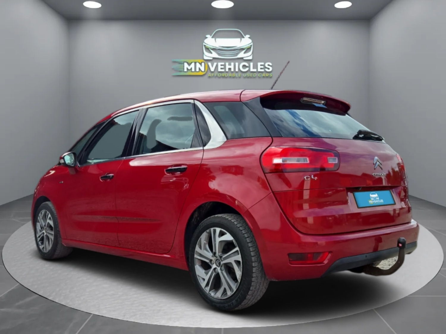 Used Citroen C4 Picasso 2013 for sale - 76663338: Photo 6