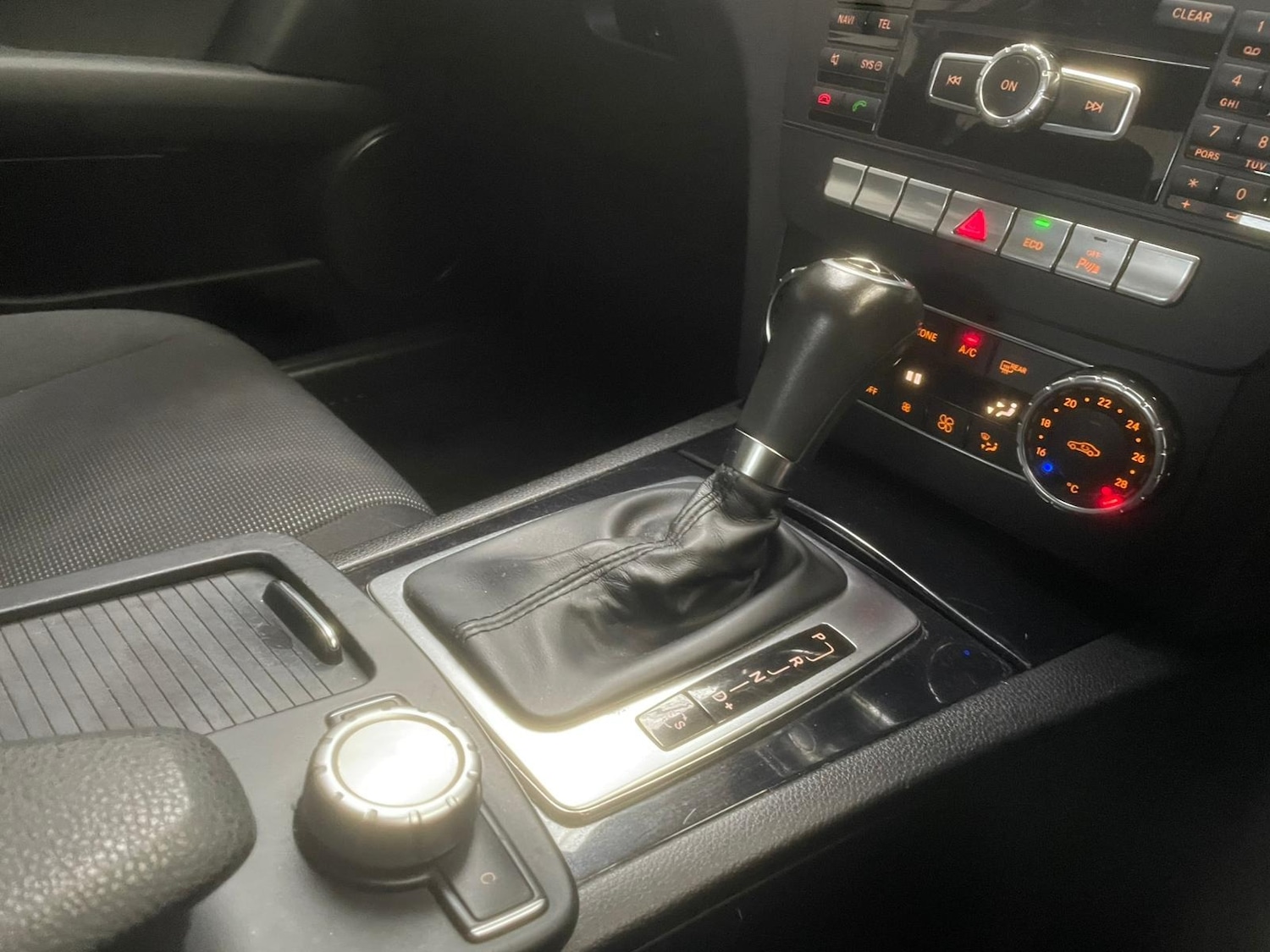 Used Mercedes-Benz C Class 2012 for sale - 77503985: Photo 15