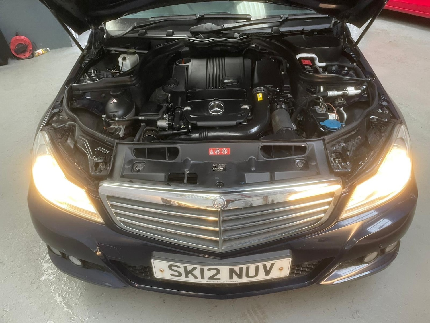 Used Mercedes-Benz C Class 2012 for sale - 77503985: Photo 21