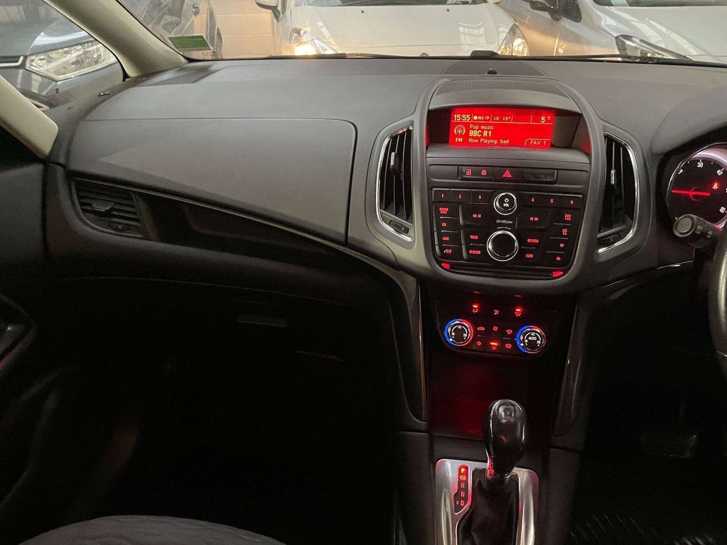 Used Vauxhall Zafira 2015 for sale - 77378810: Photo 14