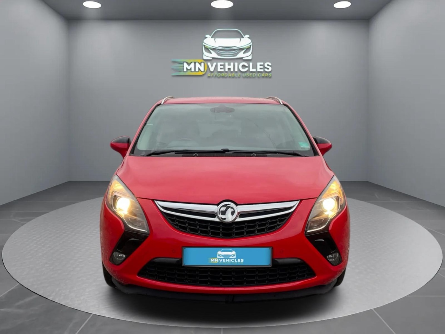 Used Vauxhall Zafira 2015 for sale - 77378810: Photo 2