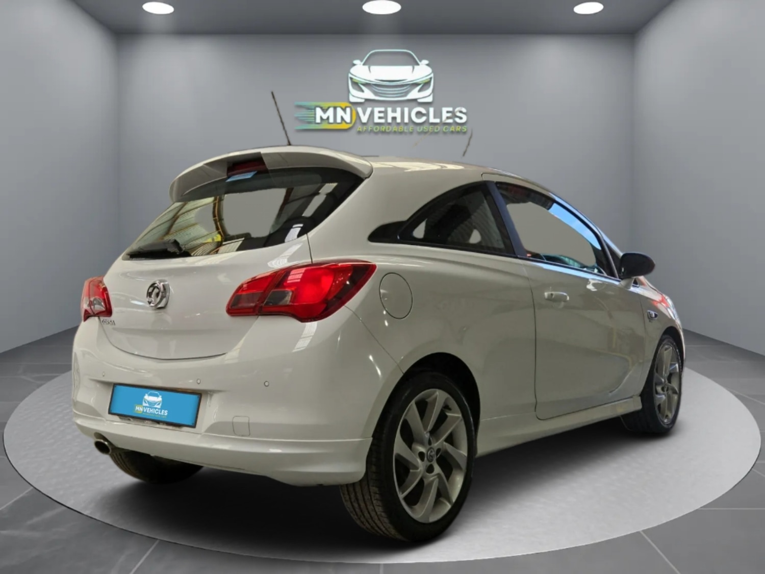 Used Vauxhall Corsa 2017 for sale - 76663632: Photo 4