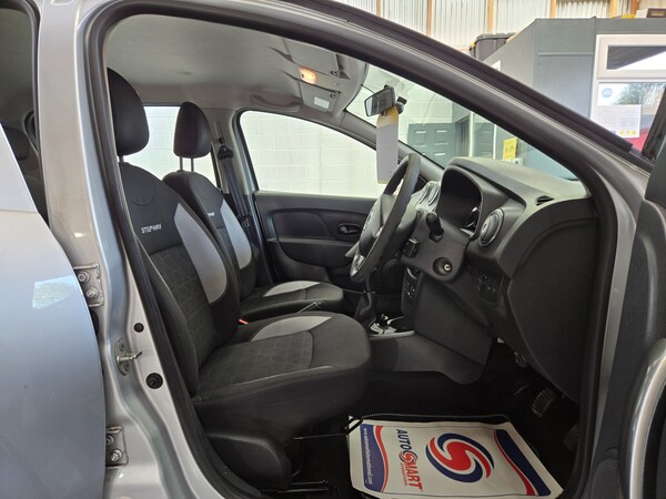 Used Dacia Sandero Stepway 2015 for sale - 74397491: Photo 11
