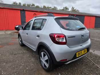 Used Dacia Sandero Stepway 2015 for sale - 74397491: Photo