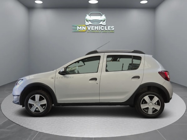 Used Dacia Sandero Stepway 2015 for sale - 74397491: Photo 6