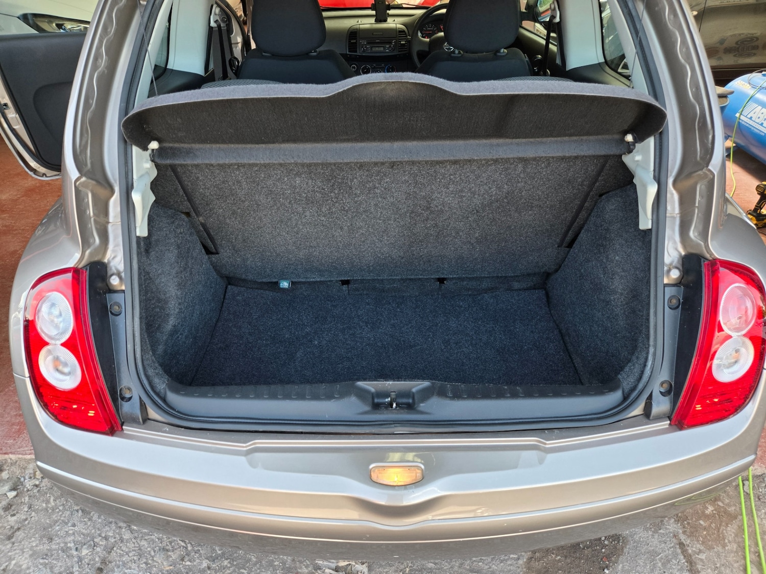 Vehicle 19