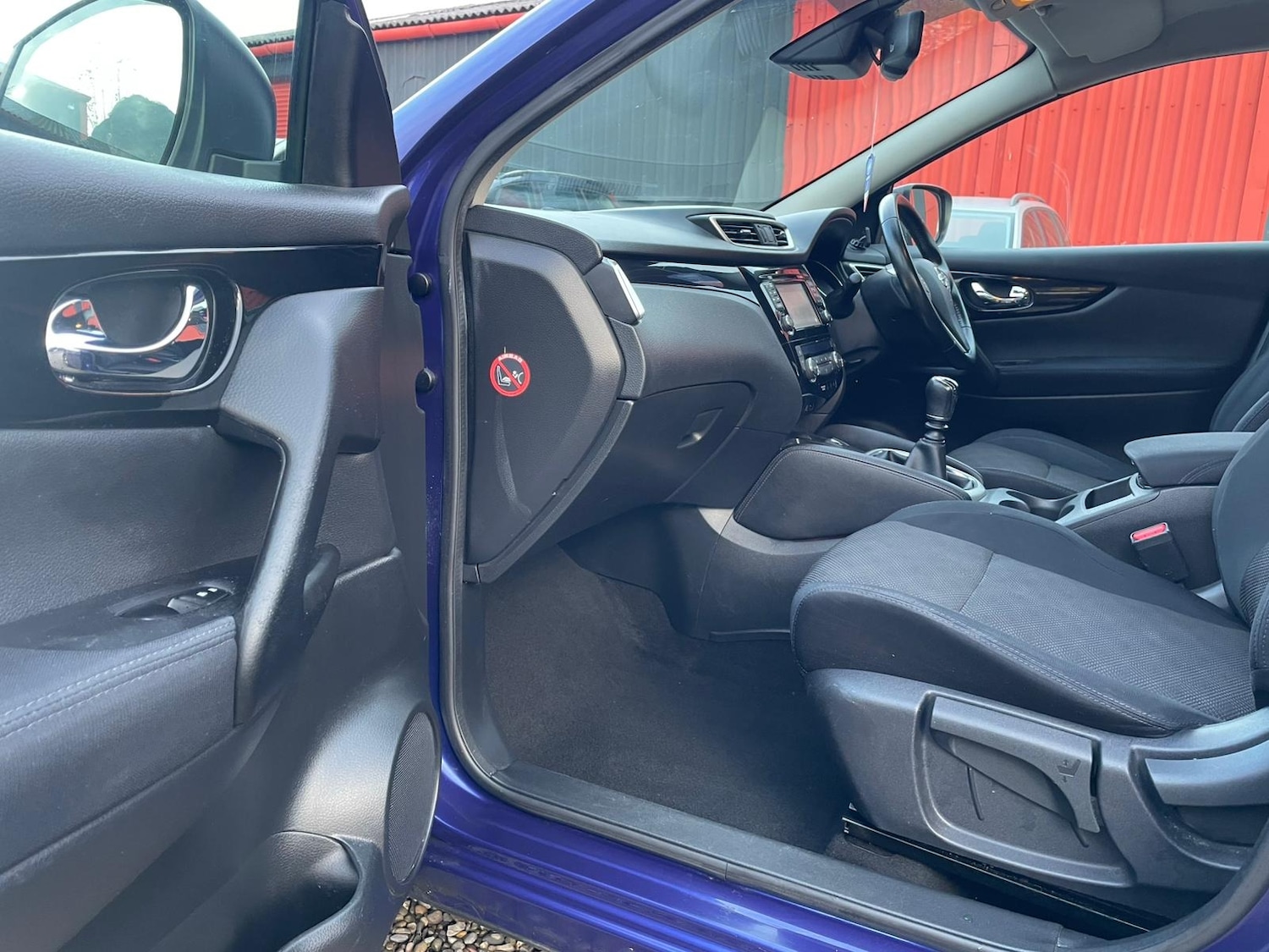 Used Nissan Qashqai 2015 for sale - 76506256: Photo 11