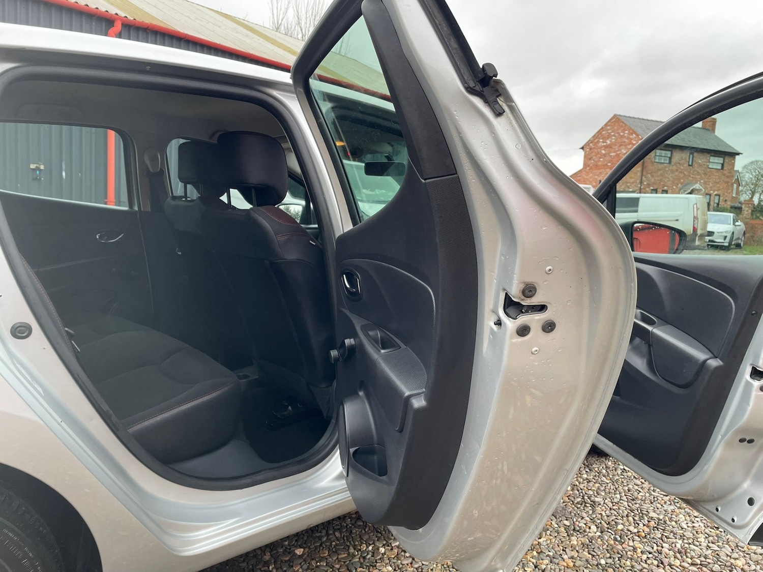 Used Renault Clio 2014 for sale - 76722039: Photo 12