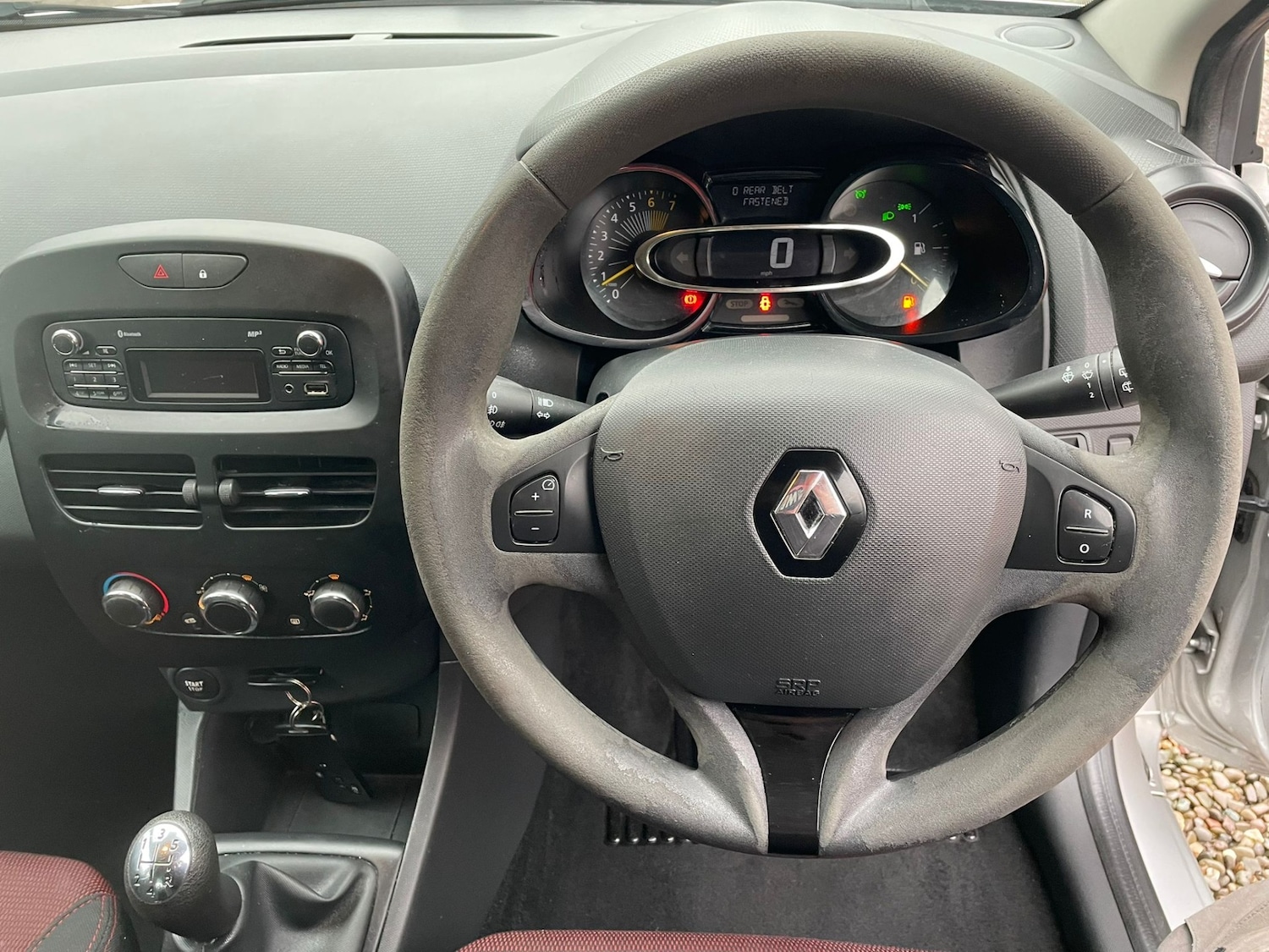 Used Renault Clio 2014 for sale - 76722039: Photo 16