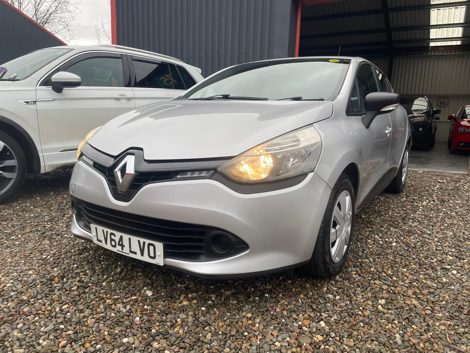 Used Renault Clio 2014 for sale - 76722039: Photo 23