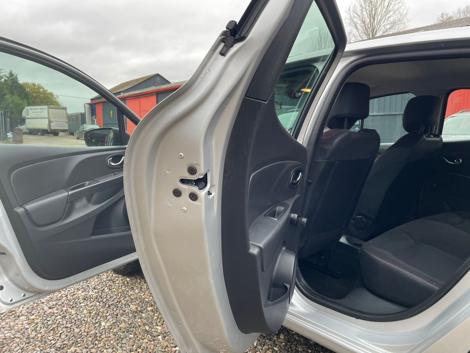 Used Renault Clio 2014 for sale - 76722039: Photo 9