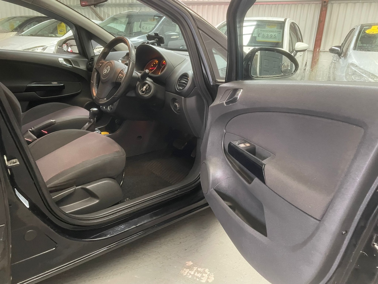 Used Vauxhall Corsa 2007 for sale - 77460839: Photo 10