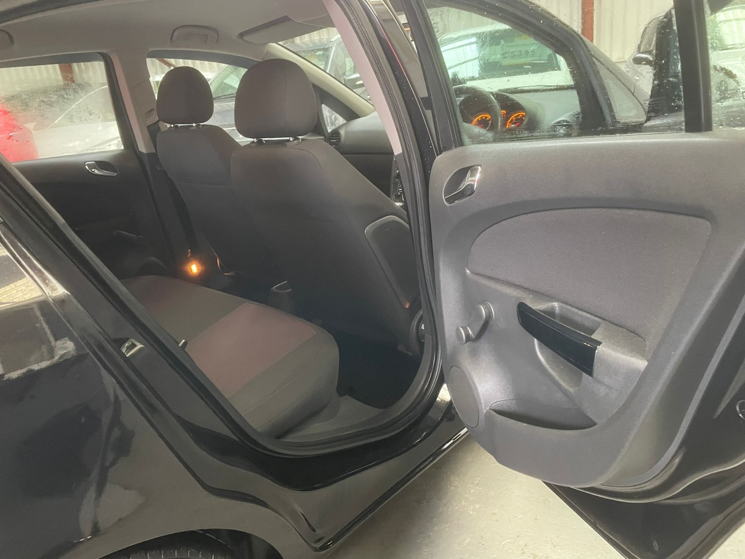 Used Vauxhall Corsa 2007 for sale - 77460839: Photo 19