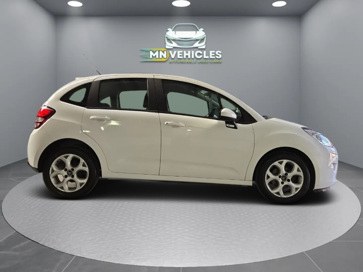 Used Citroen C3 2017 for sale - 76663167: Photo 3