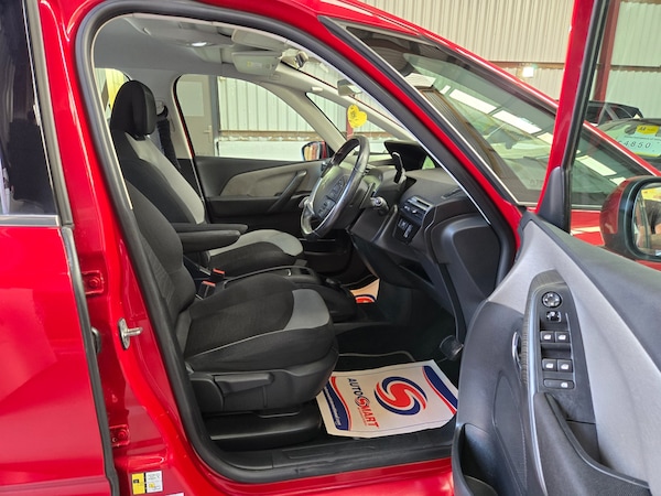 Used Citroen C4 Picasso 2013 for sale - 74772800: Photo 9