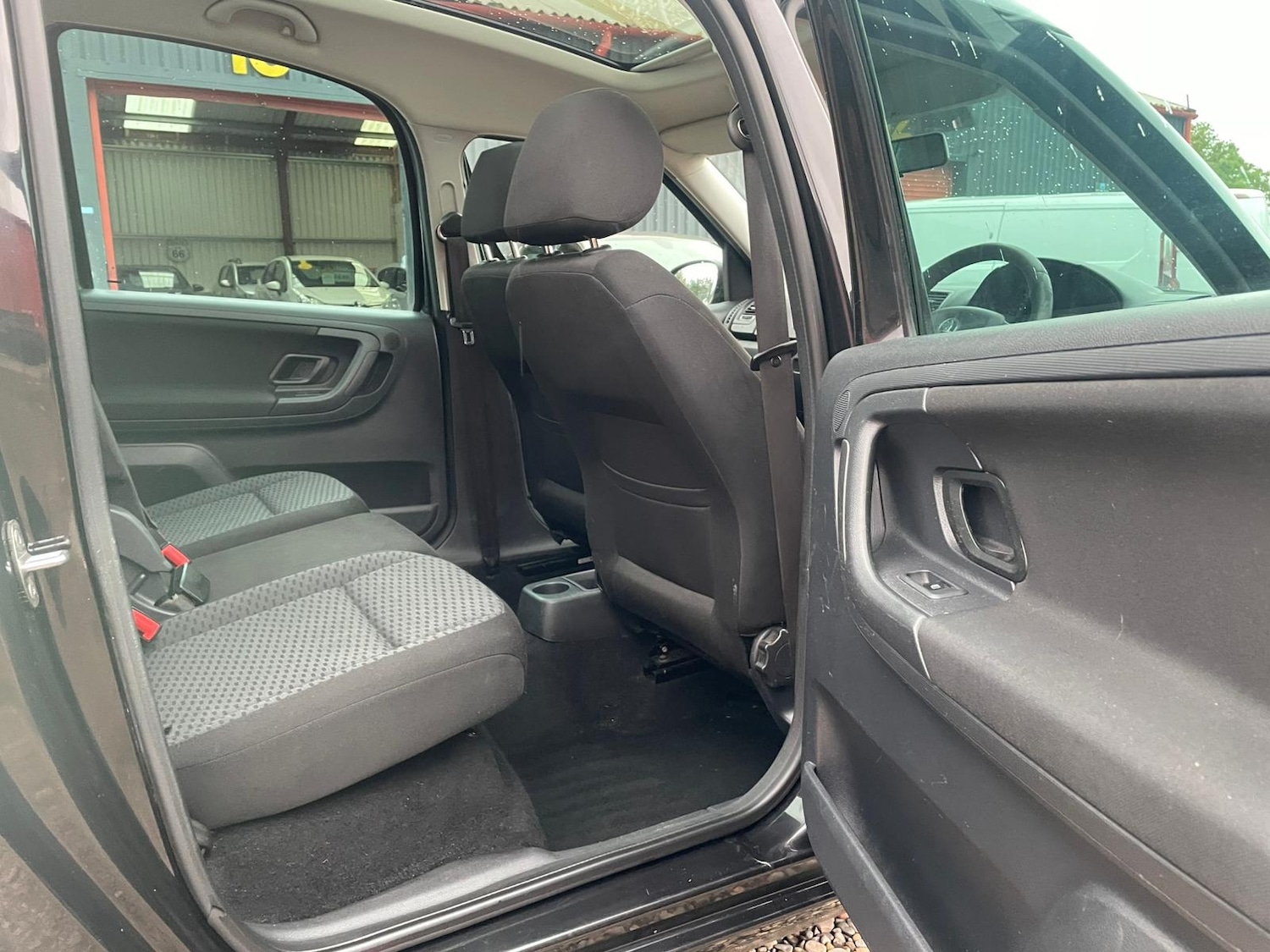 Used Skoda Roomster 2014 for sale - 76438228: Photo 10