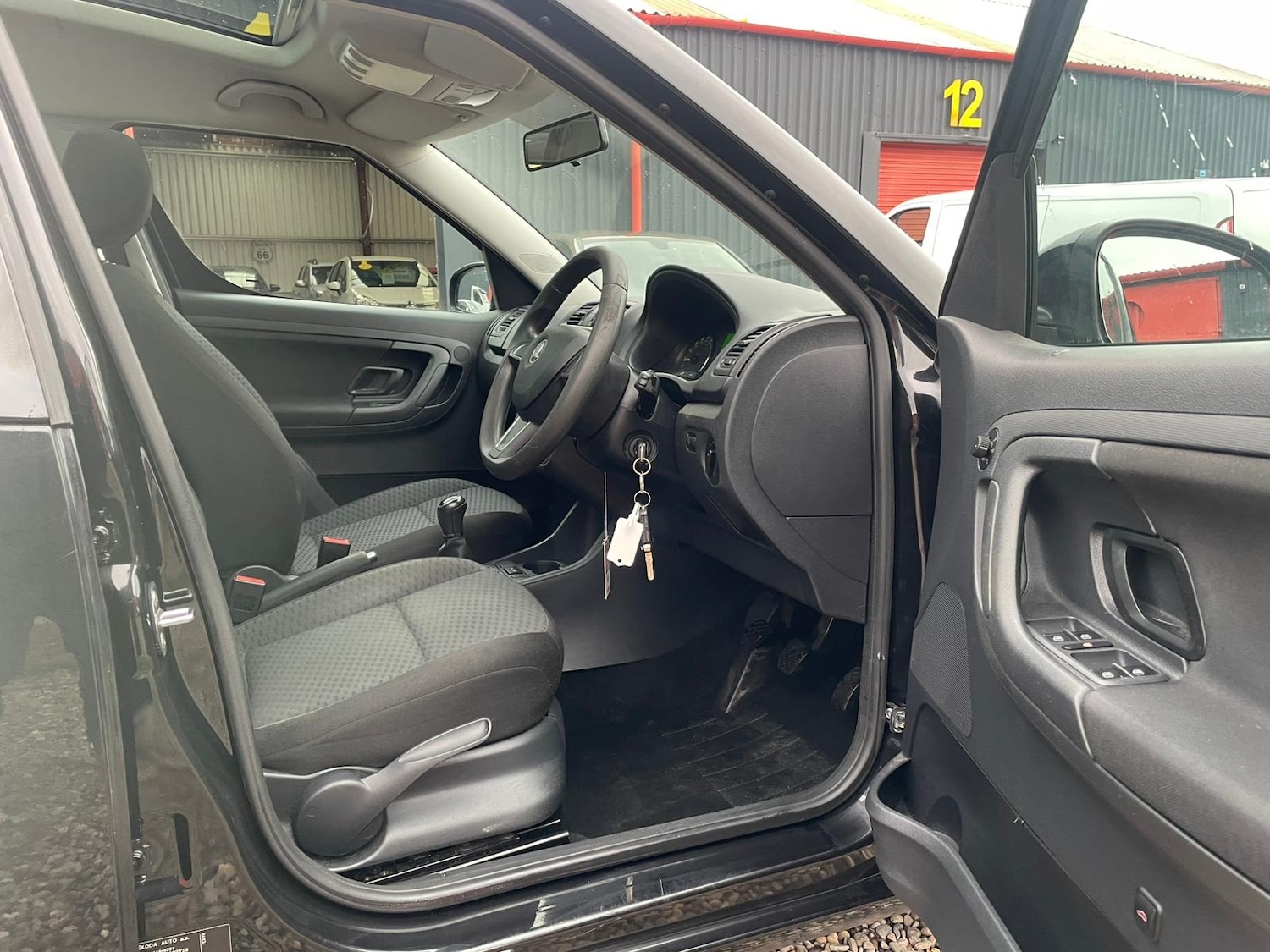 Used Skoda Roomster 2014 for sale - 76438228: Photo 9