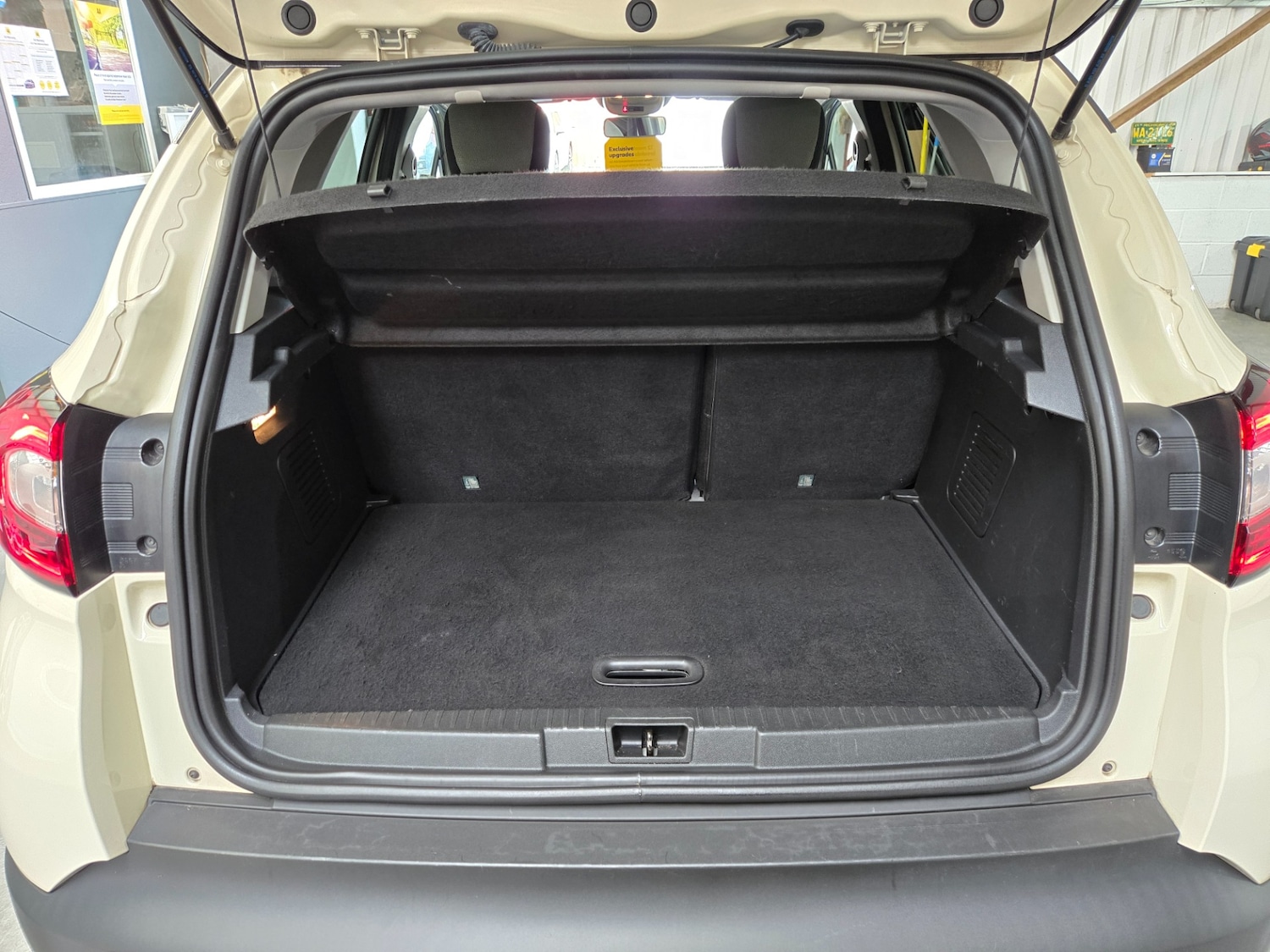 Used Renault Captur 2018 for sale - 76663684: Photo 16